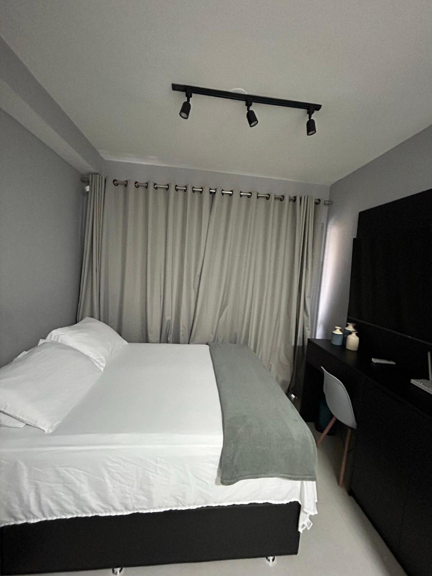 Apto Brooklin Ao Lado Do Metro Apartamento